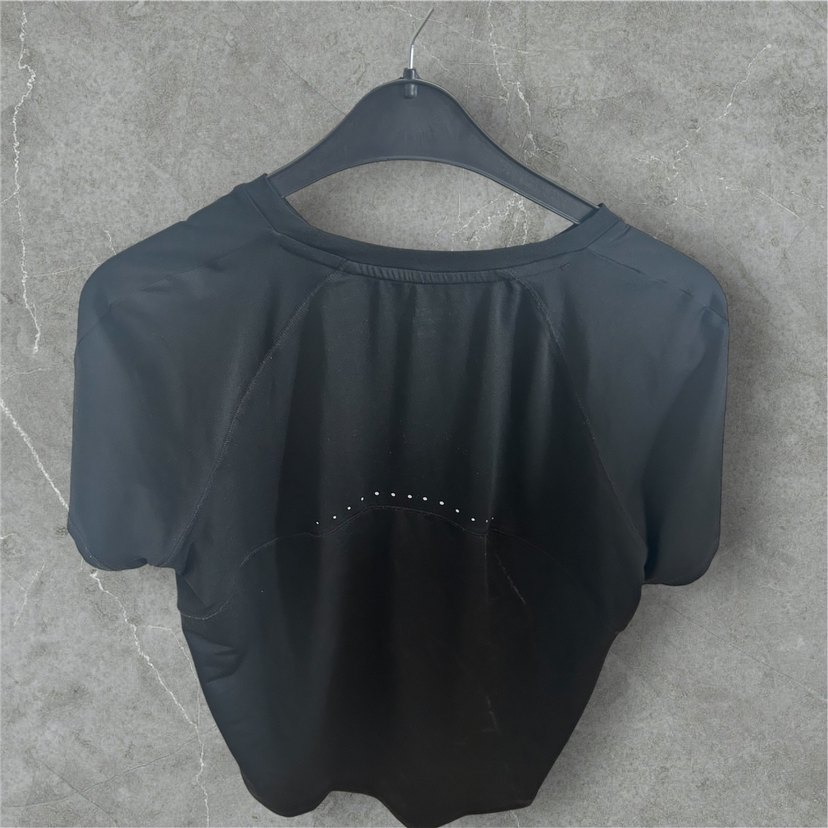 Siyah Kısa Kollu Spor Tişört - Görsel 2