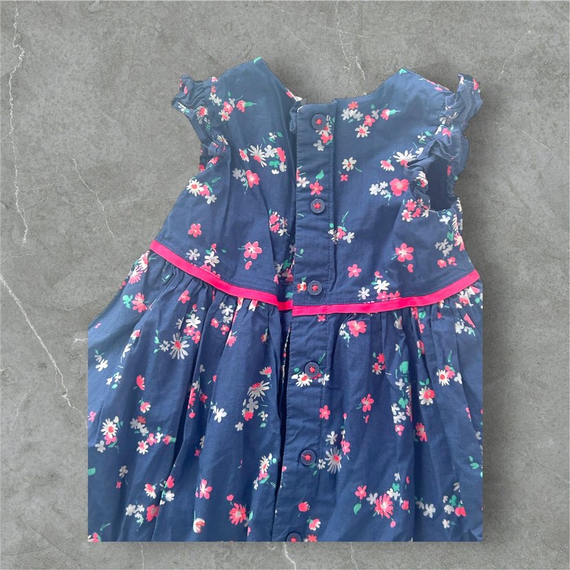 Oshkosh Çiçek Desenli Kız Bebek Elbisesi - Görsel 2