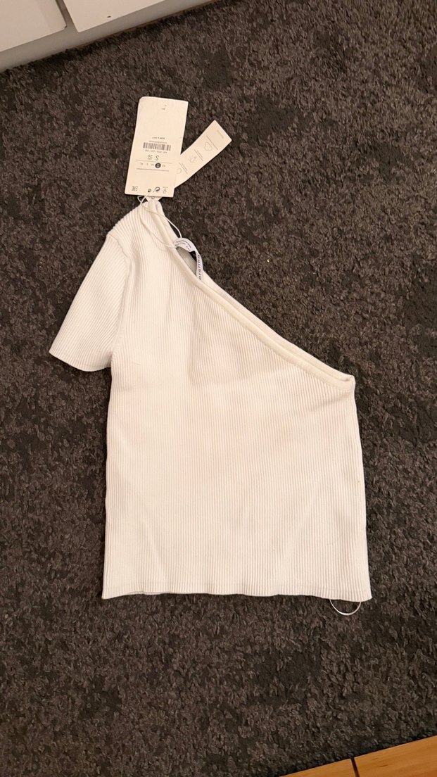 Beyaz Tek Omuzlu Kısa Kollu Kadın Bluz - Görsel 2