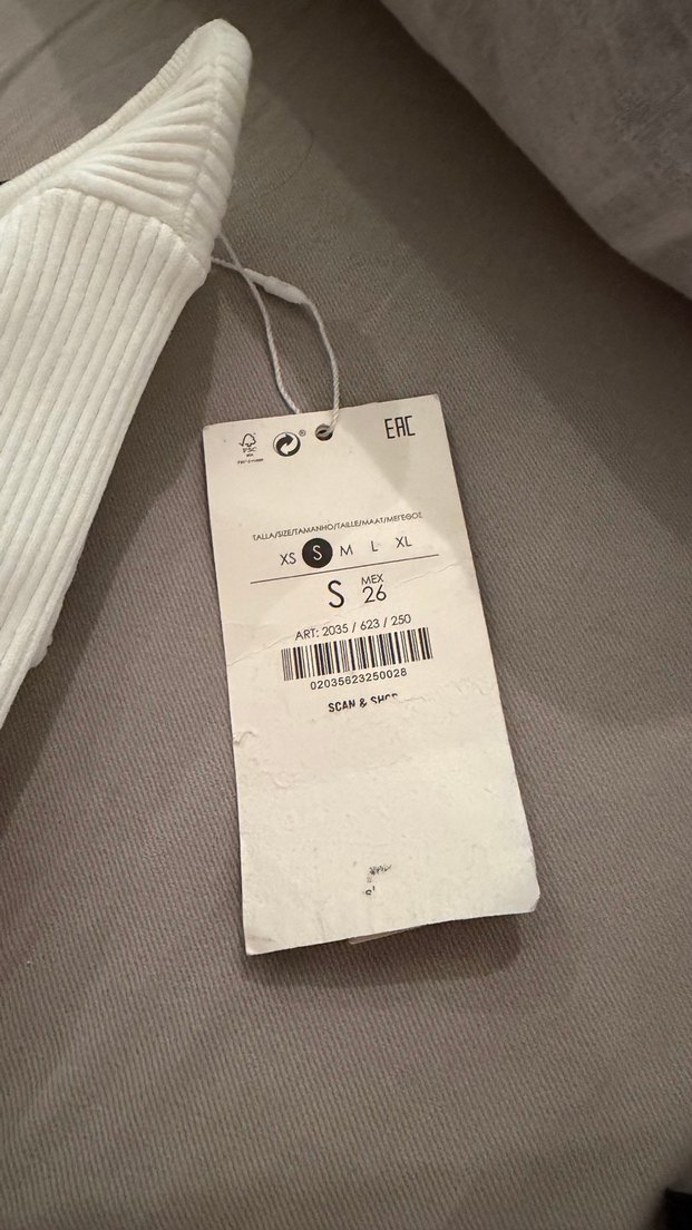 Beyaz Tek Omuzlu Kısa Kollu Kadın Bluz - Görsel 3