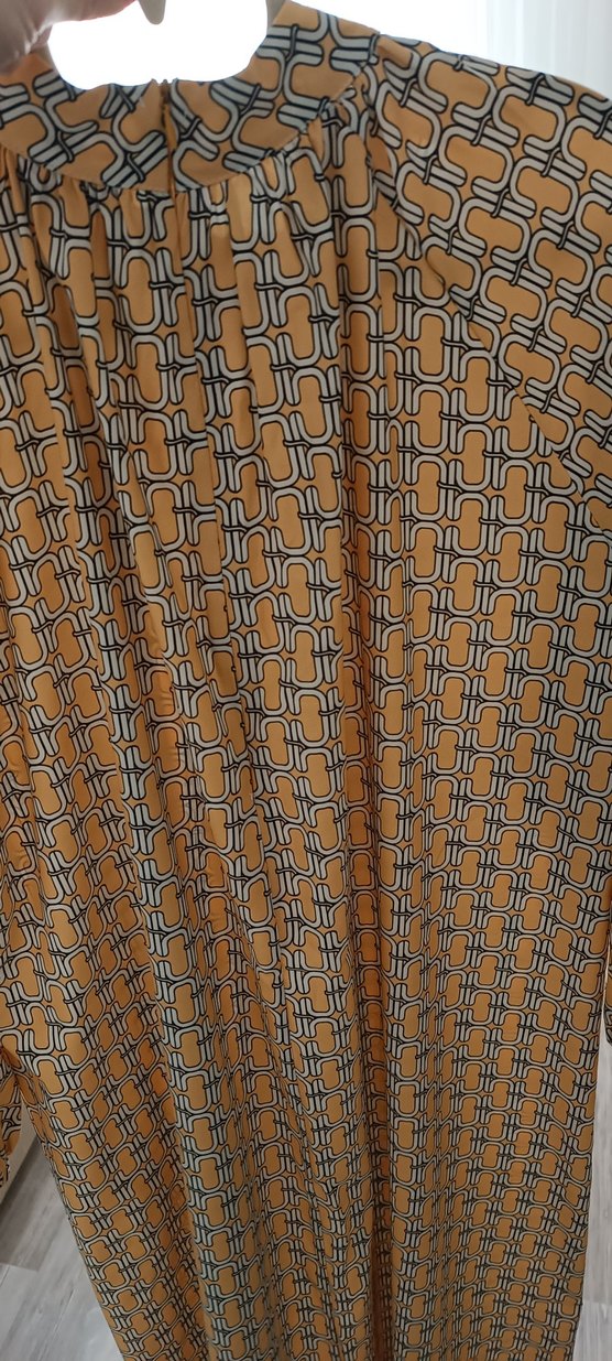 Uzun Sarı Elbise - Görsel 4