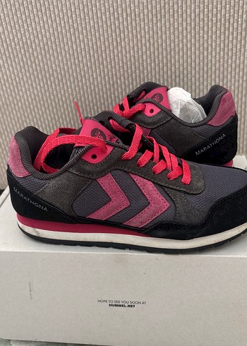 Hummel Pembe Detaylı Gri Kadın Spor Ayakkabı