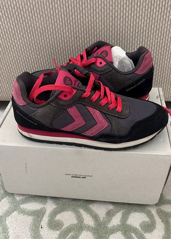 Hummel Hummel Pembe Detaylı Gri Kadın Spor Ayakkabı