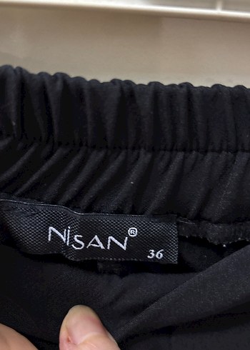 Siyah Kadın Pilili Kumaş Pantolon - Görsel 3