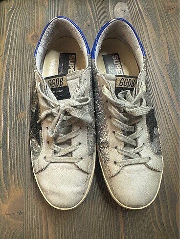 Golden goose sneaker