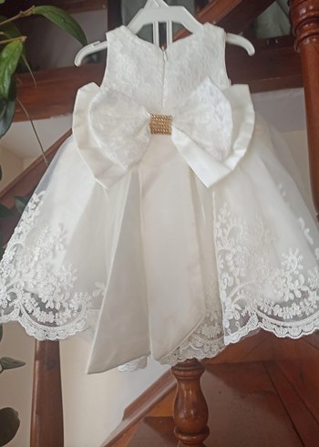 Kız Çocuk Beyaz Dantel İşlemeli Elbise - Görsel 4