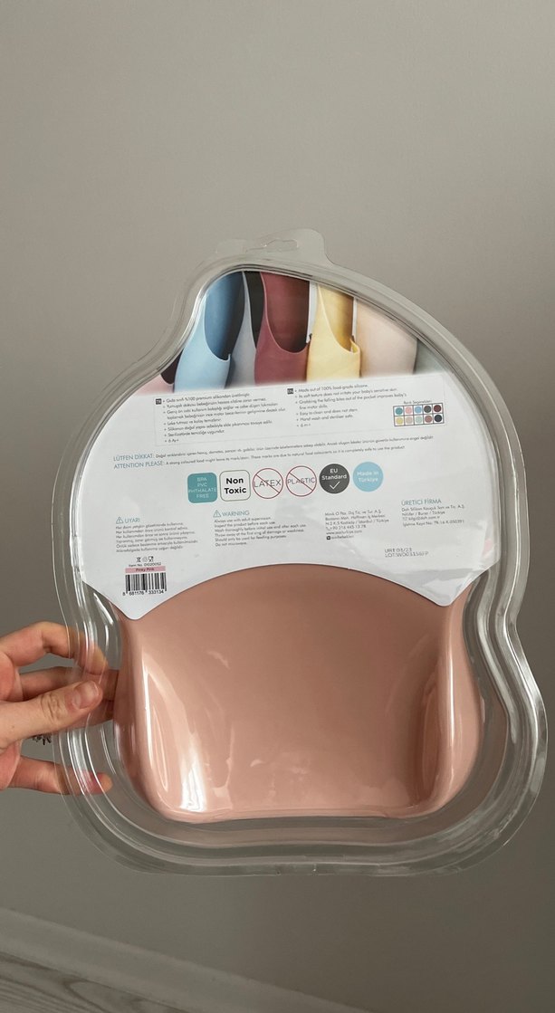 Bej Baskılı Bebek Önlüğü - Görsel 5