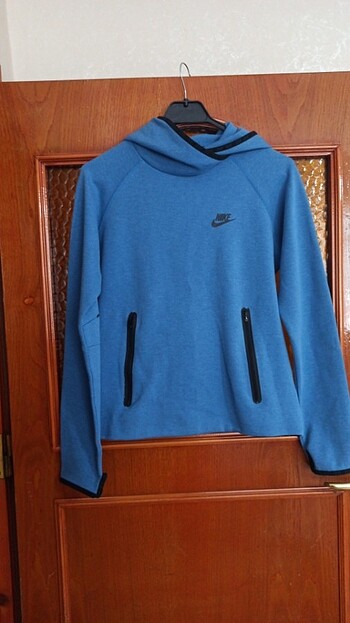 Nike polar