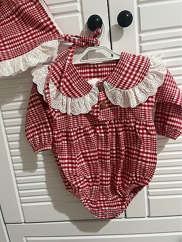 Diğer Dantelli bebe yaka body