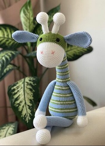 Amigurumi zürafa uyku ardaşı