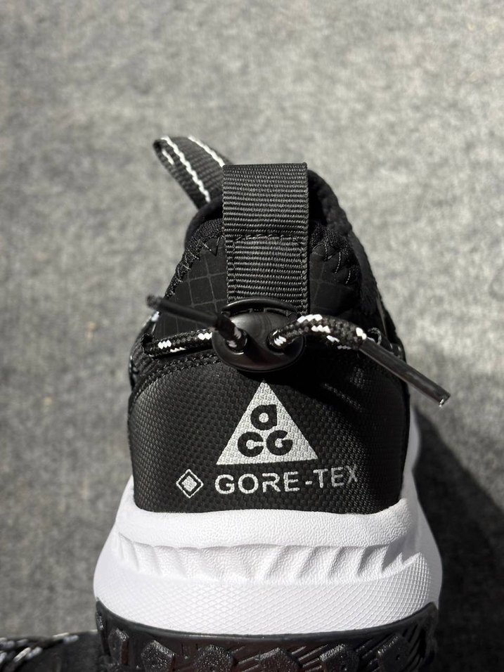 NIKE ACG MOUNTAİN FLY LOW GORETEX - Görsel 2