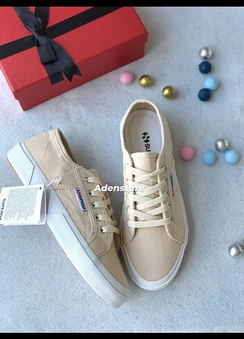 36 Beden Superga bej keten kutulu unisex ürün 