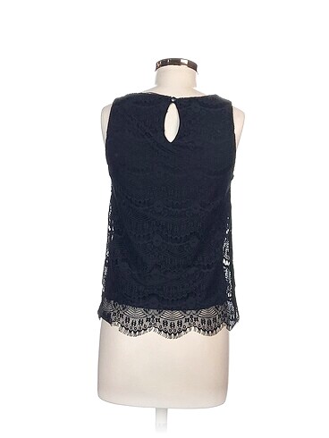 s Beden Batik Bluz %70 İndirimli.