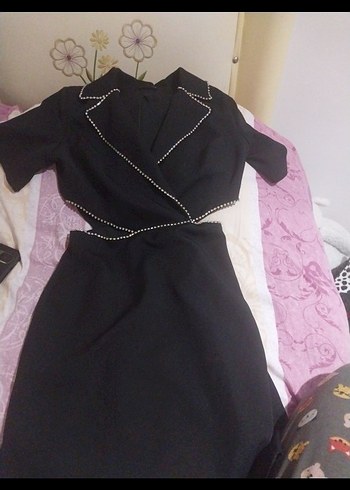 siyah tas detayli mini elbise - Görsel 2