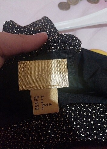 sirt dekolteli hm simli elbise - Görsel 5