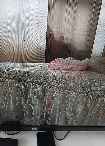 Nakışlı yatak örtüsü  - Görsel 3
