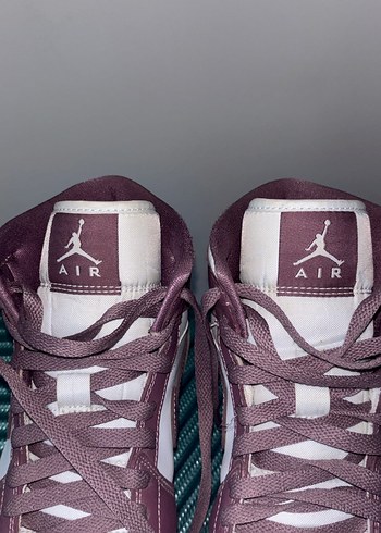 41 Beden mor Renk Nike air jordan mid