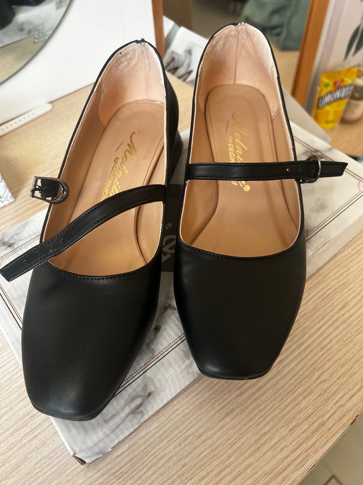 Klasik Siyah Tokalı Kadın Topuklu Ayakkabı - Görsel 4