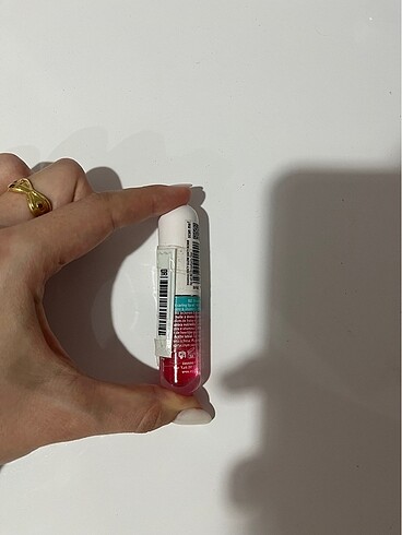 Essence Lip Oil 02 - Görsel 3