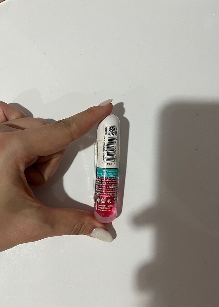 Essence Lip Oil 02 - Görsel 2