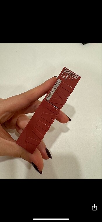 Beden Maybelline Vinyl Ink 10 Lippy