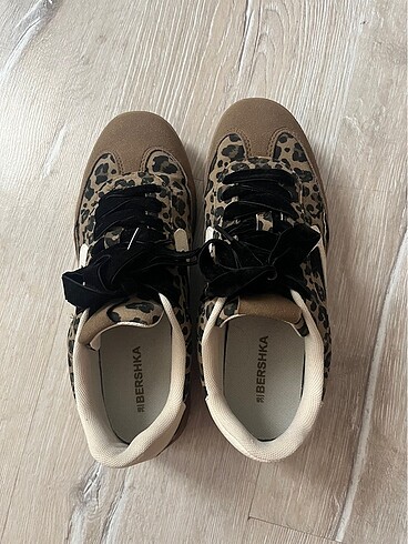 Bershka Bershka leopar ayakkabı
