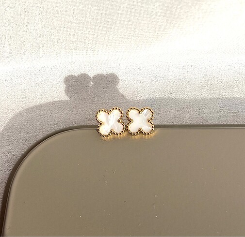 Beyaz gold van cleef kupe