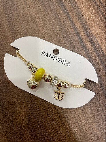 Pandora bileklik