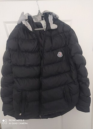 Siyah şişme mont