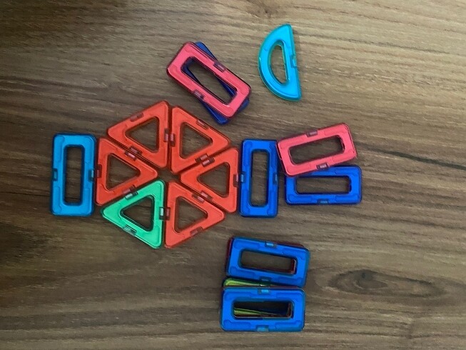 Beden Renk Manyetik Lego