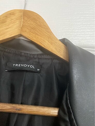 s Beden siyah Renk Deri Trendyol ceket