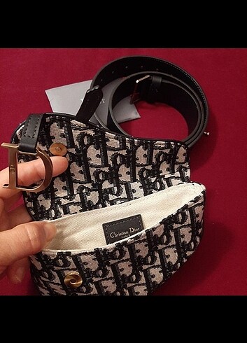 Dior Chrisyian DIOR Bel Çantası 