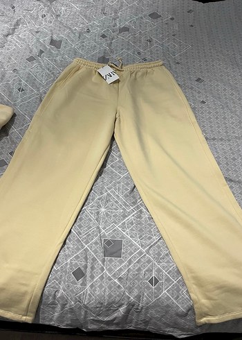 Zara Kadın Sarı Pamuklu Bol Kesim Eşofman takımı - Görsel 4