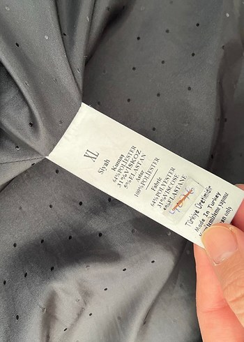 Siyah Çift Düğmeli Kaban - Görsel 4