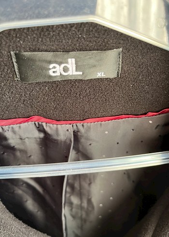 Siyah Çift Düğmeli Kaban - Görsel 3