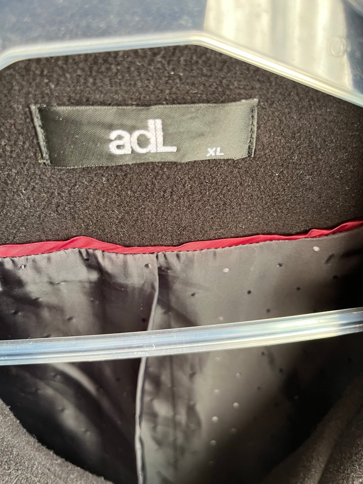 Siyah Çift Düğmeli Kaban - Görsel 3