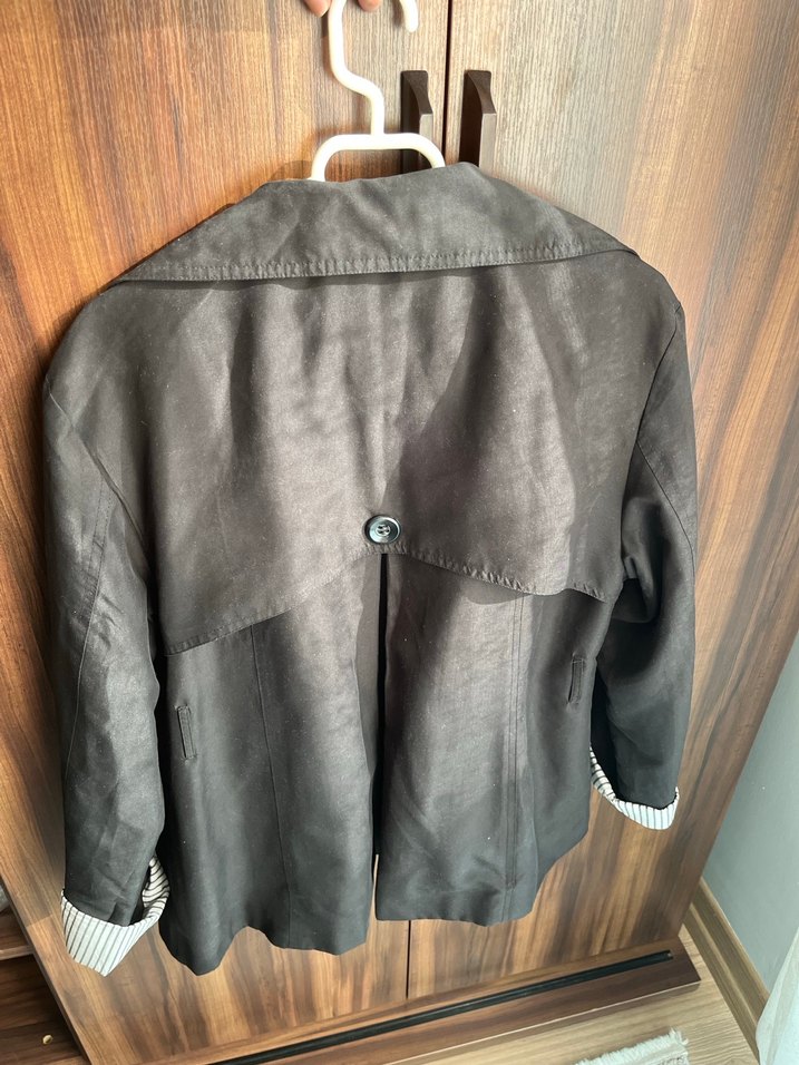 Düğmeli Siyah Süet Midi ceket - Görsel 2