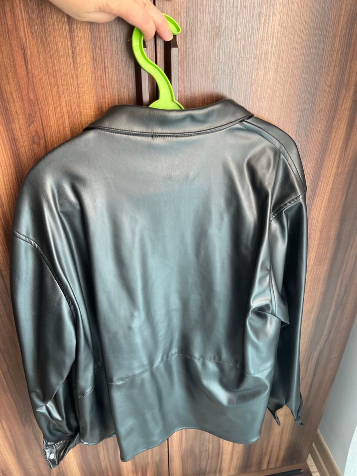 Siyah Düğmeli Deri Kadın Ceket - Görsel 2