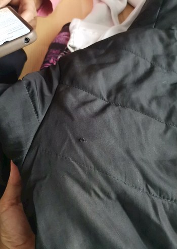 Siyah Kapüşonlu Kadın Kışlık Mont - Görsel 6