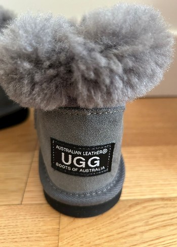 Gri Süet Kürklü çocuk Bot - Görsel 3