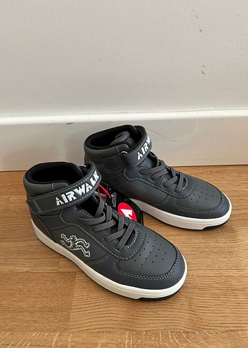 Çocuk spor ayakkabı - Görsel 2