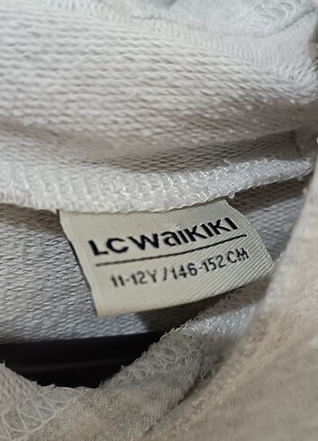 11-12 Yaş Beden #lcw#11-12yaş#erkekçocuk#sweatshirt#gri#kaplan#kapişonlu#penye#p