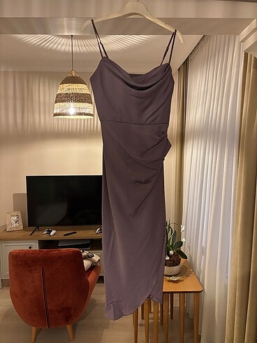 Saten kısa elbise - Görsel 3