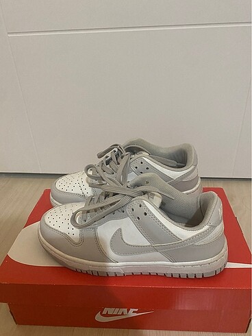Nike nike dunk low gri beyaz