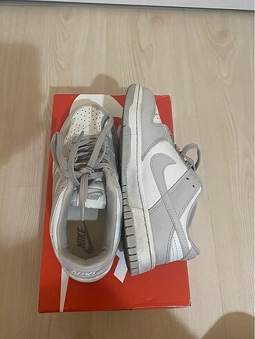 37 Beden gri Renk nike dunk low gri beyaz