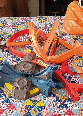 Renkli Oyuncak Yarış Pisti Parçaları hatwels - Görsel 2