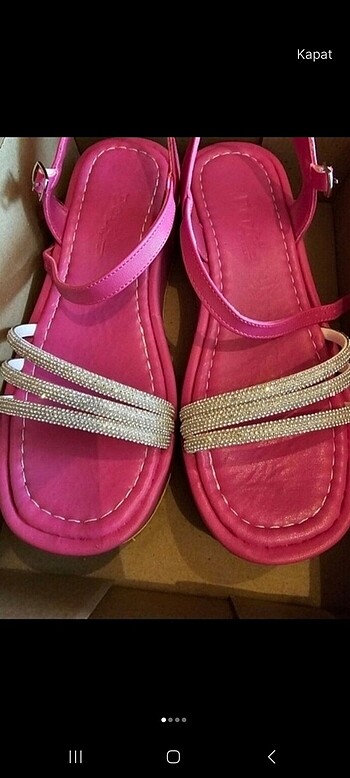 Zara Taşlı sandalet
