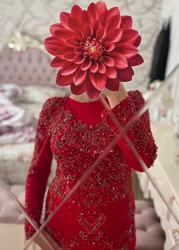 Kırmızı Boncuk İşlemeli Uzun Kollu Abiye Elbise - Görsel 4