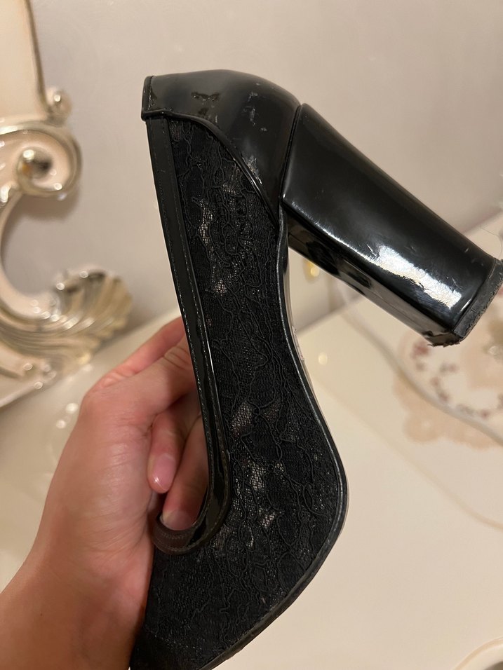 Siyah Dantel Detaylı Blok Topuklu Stiletto - Görsel 3