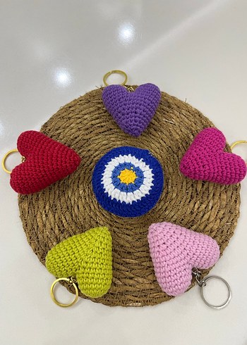 Renkli Örgü Kalp Anahtarlıklar - Görsel 3